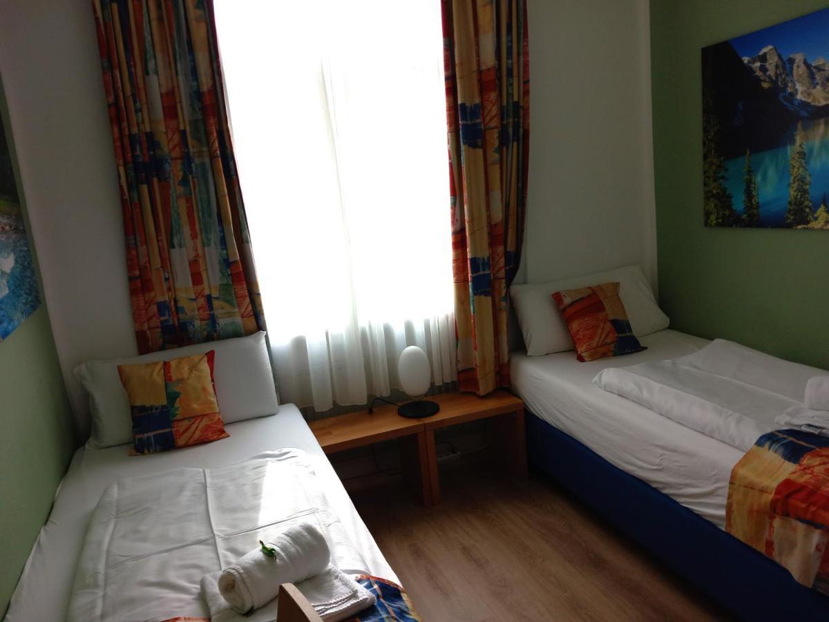 Hotel Karolinger Ντίσελντορφ Εξωτερικό φωτογραφία
