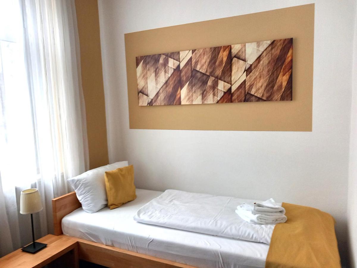 Hotel Karolinger Ντίσελντορφ Εξωτερικό φωτογραφία