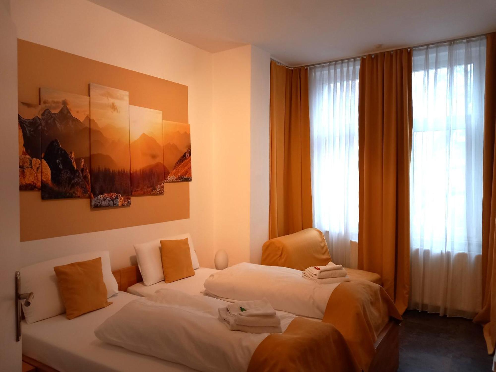 Hotel Karolinger Ντίσελντορφ Εξωτερικό φωτογραφία